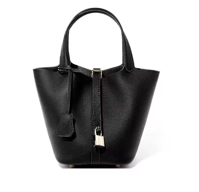AMORELLE Hand Bag